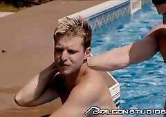 Skyy-knox, hunk, sans a condom