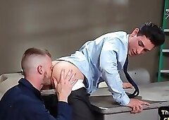 Office jock enjoys rimming and blowjob while getting fisted