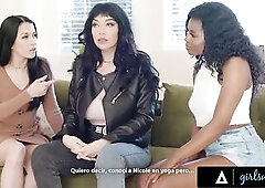 GIRLSWAY - Shook Alex Coal & Nicole Kitt Find They One as well as the other Date Little Puck! - SPANISH SUBTITLES