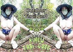 Amateur Thai villagers have sex in the forest public 4K 18+