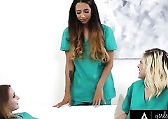 Nurse Students Have Nasty three-Way