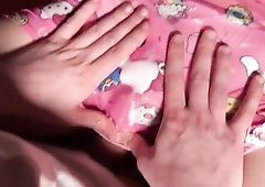 Just Rub my Vagina but be careful... My Boyfriend might suspect smth