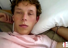 Teenage stud Danny Shine empties mature Creep's balls in POV