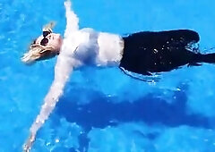 SPECIFIC EPISODE! mother i'd like to fuck Wetlook white shirt and leather leggings