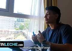 Felipe Hires Julian For Personal English Lessons But Instead He Learns How To Gargle Jizz-shotgun