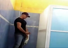 PUBLIC SEX IN WC CANCUN MEXICO