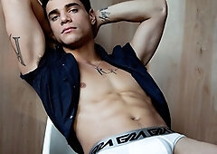 Levi Karter talks about his gay experiences on cam