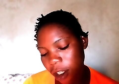 Adorable behind-the-scenes moments with Judithxxx