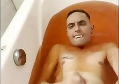 double éjaculation d'un vampire