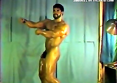 Pro Vintage IFBB Black BB Puerto Rican  Naked Pose