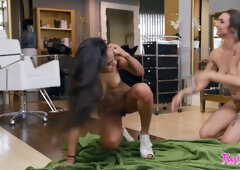 lez grooming lessons