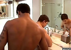 Big dick gay flip flop and facial cum