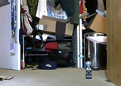 Farting pounding my cock-squeezing arse fuck-hole With my playthings