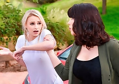 Astonishing babes Amber Chase and Emma Hix fuck with a dildo