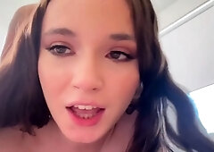 Brunette hardcore blowjob