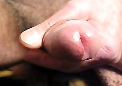 Close-Up Solo Wanking With Cum