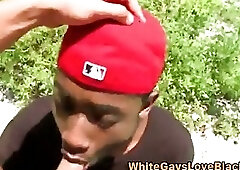 Deep thug fucking for white guy