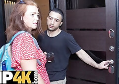 Scoring the horny redhead MILF in the steamy sauna afternoon