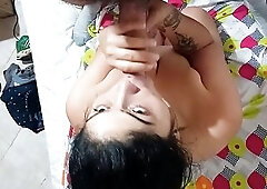 Sacándole la lechita a mi compañero del trabajo