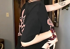 Amateur webcam babe dildo masturbation