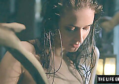 3d puffy nipples, saggy tits nippel ziehen, 3d mom