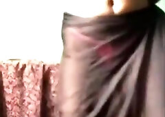 Sri Lankan In Girl Dance Sinhala Songඉතාලියේ තනිවෙලා රොස කුසුම මිරිකන නන්ගි