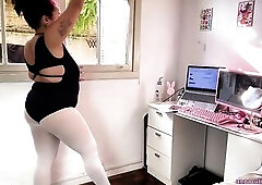 Plump Ballerina Farts During Ballet Training