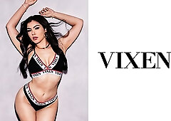 Sweetheart with big boobs Valentina Nappi gets fucked by big cock