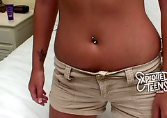 Gorgeous 18 Yr Old Stars In This Amateur Sex Video - Homemade Sex