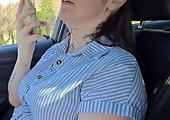 Hairy mature cougar returns the favor by swallowing my cum