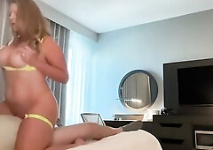 Pornstar Brianna Brooks Screws Screws Fan & Gets Cum on Her Booty