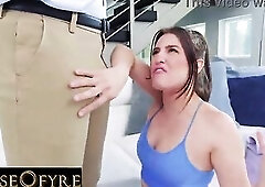HOUSEOFYE- Aubree Valentine screws Giant BBC in Ding Penis