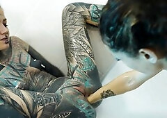 Extraordinary Anal in Tub - Fisting, Prolapse & Squirting ATM