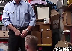 Shoplifting inked boy cums while getting his ass slammed