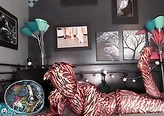 Cunt Lounging In Zentai PREVIEW