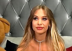 Close up MiLF getting it in the ass