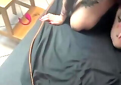 Italian slut get two loads of cum after shagging two guys live at sexycamx.com