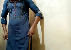 Chick with immense spunk-pump living in India