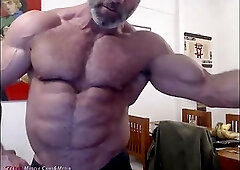 Matt Bolt Flexing and Posing