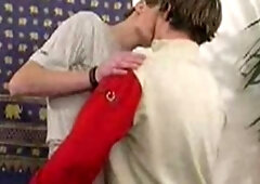 Boyz Party: Maxwell's Masterful Mouth