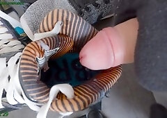 Gay sneaker cum, gay gloves wank, jizz