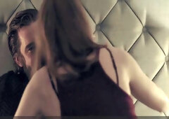 Karen Gillan in video