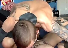 Anal Bareback Rough Sex Muscle Bear Latino Daddy Mateo Muscle Fucking Bubble Butt Hunk Hoss Kado
