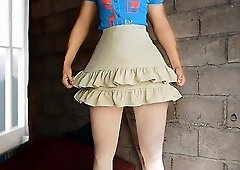 Baby Hotty Streaming Void Urine in Miniskirt After woke up