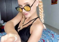 Solo beauty using her favorite toy to masturbate