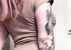 teen brunette 95 masturbating on live webcam