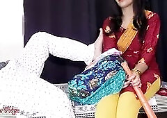 Desi maid hard anal fuck - gaand chudai after talking and blowjob roleplay in Hindi audio