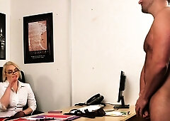 Amateur Blonde Loves Small Dicks