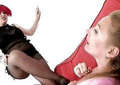 Feet Domination Lesbo in Ebony Nylons