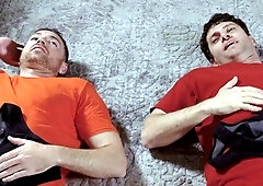 Teens Use Pussies To Encourage Their Dads To Do Workout